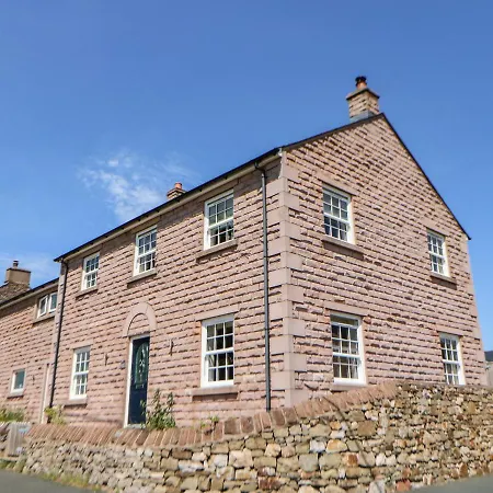 בית נופש Larch House *