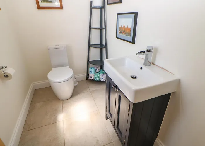 بيت للعطل Larch House *