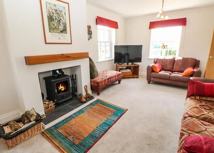 بيت للعطل Larch House بنريث