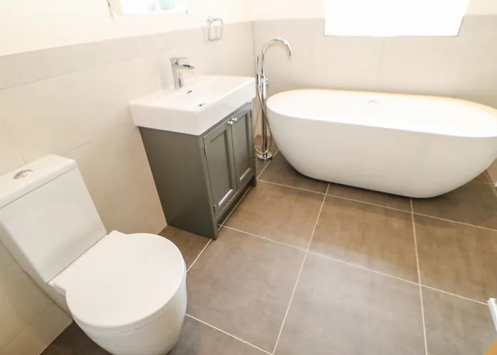 بيت للعطل Larch House *