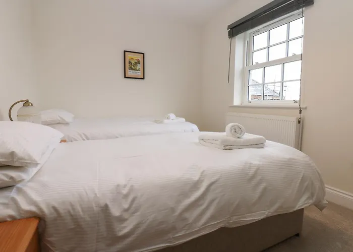 بيت للعطل Larch House بنريث